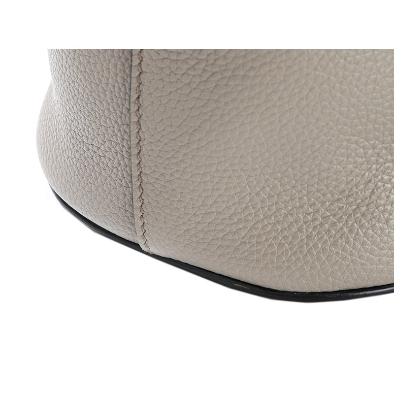 PRADA 女士 Vitello Phoenix 單肩包-13