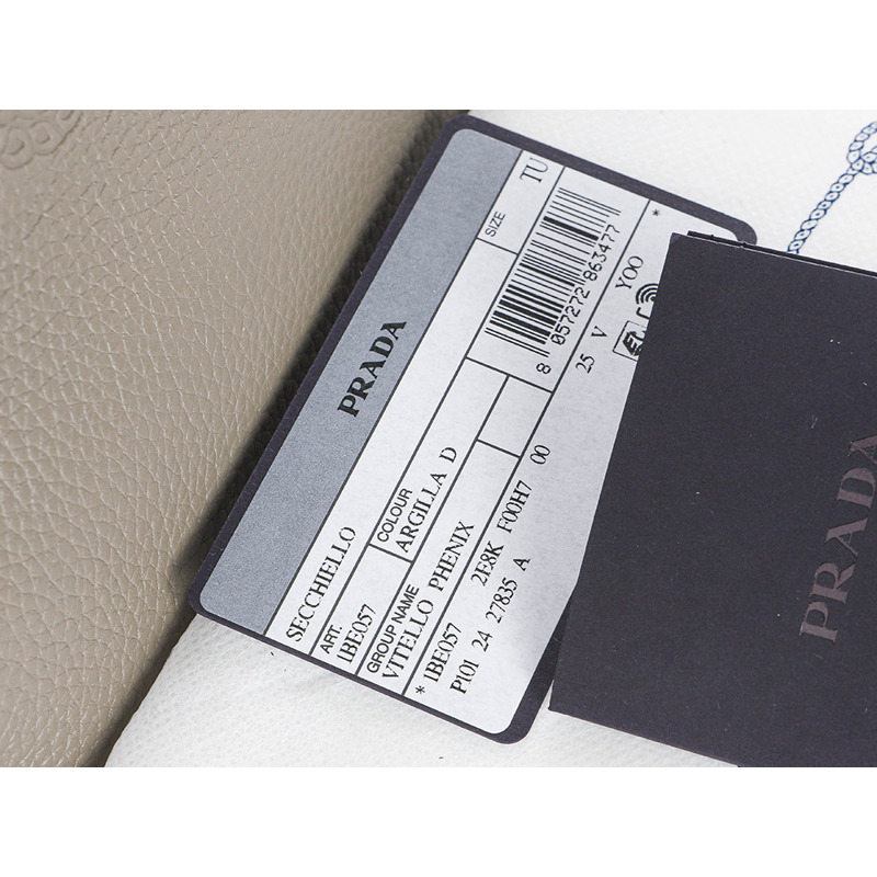 PRADA 女士 Vitello Phoenix 單肩包-19