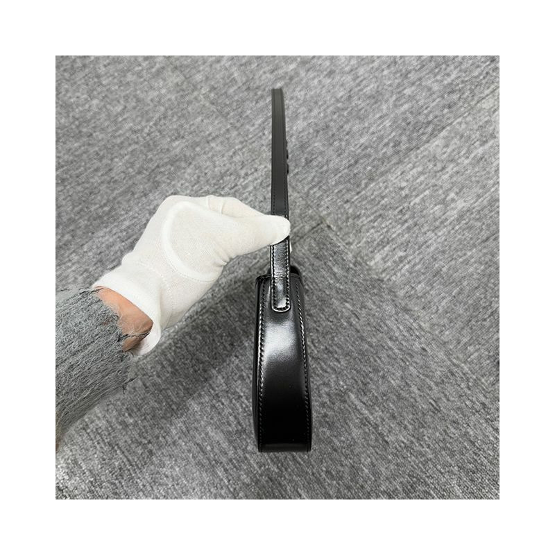 CELINE Triomphe 小牛皮 Tilly 包 中號 黑色 (115703EQJ 38NN)-3