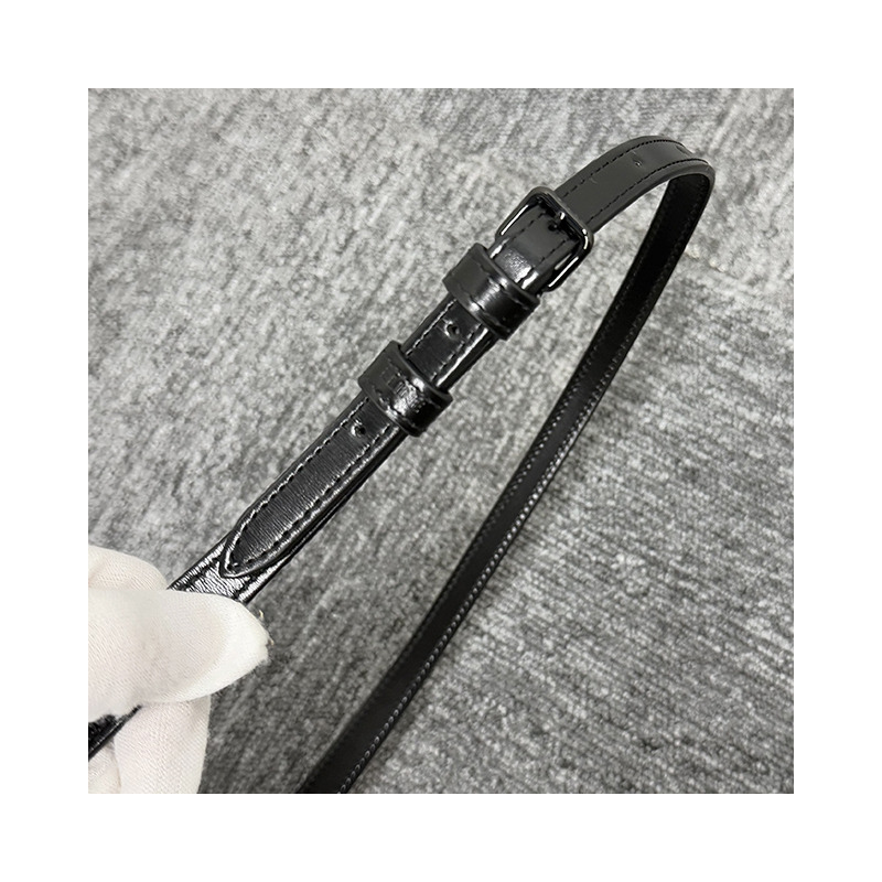 CELINE Triomphe 小牛皮 Tilly 包 中號 黑色 (115703EQJ 38NN)-17