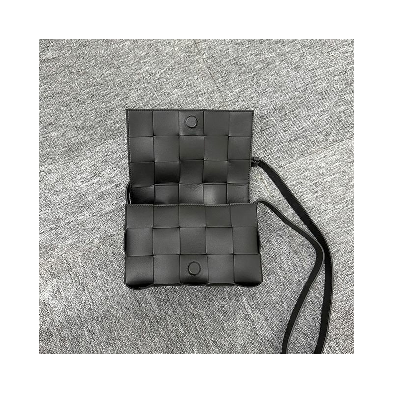 BOTTEGA VENETA Bottega Veneta 編織編織小羊皮皮革斜背包 8425-5