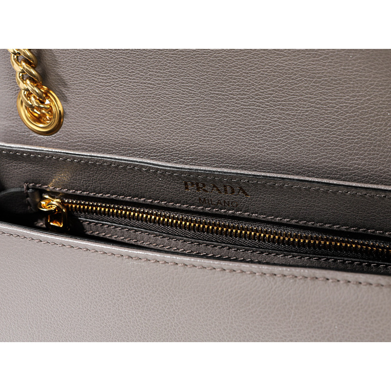 PRADA 25SS 女士單肩包-17