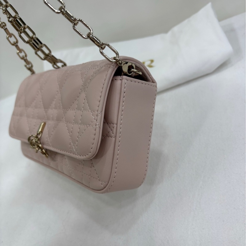 Dior 迪奧lady Dior淡粉色珍珠鏈條斜挎包 24年 閒置-3