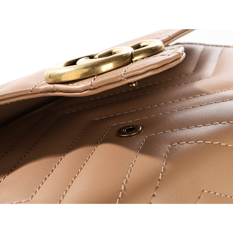 GUCCI 女士 Marmont Chevron 斜背包-15