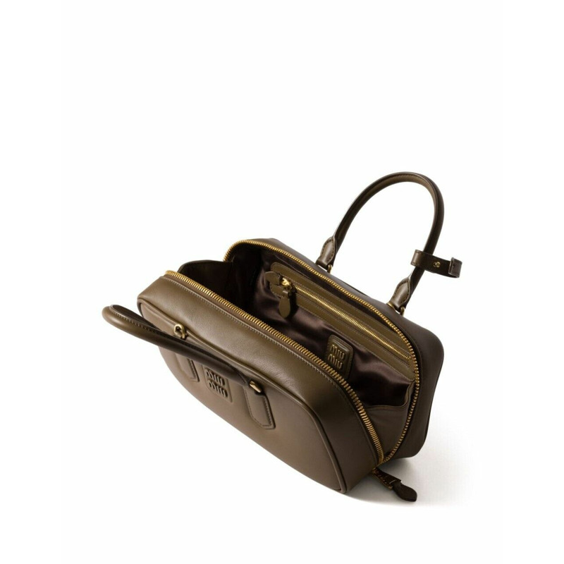 MIU MIU 大型 Arkady 背包 Tundra 5BB148 ACR3-2