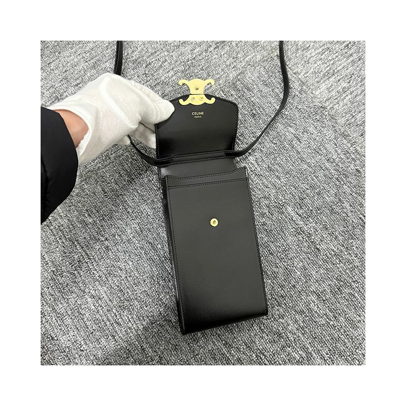 CELINE 金屬凱旋標誌亮面小牛皮手機袋 10K683DPV 38NO-5