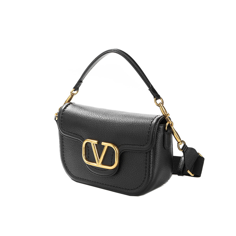 VALENTINO 25SS 女士 Garavani 單肩包-5