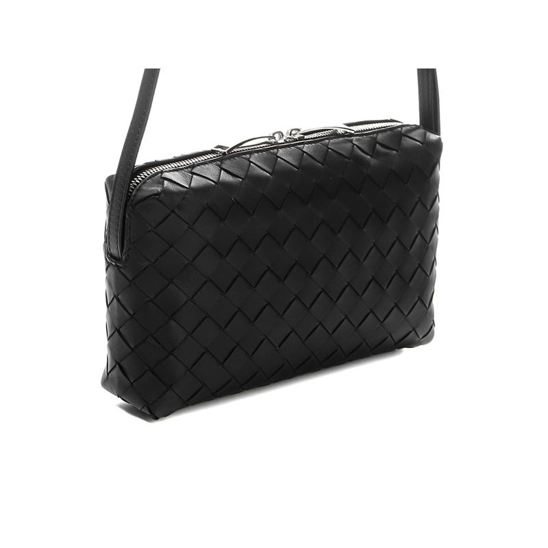 BOTTEGA VENETA 25SS 女士斜背包-6