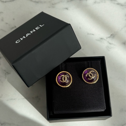 Chanel紫色圓形雙C耳環  超貴氣❤️