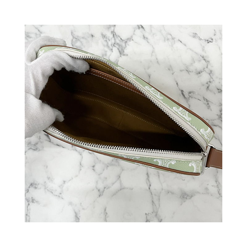 CELINE Sunset Triomphe 帆布斜背包（中）-20