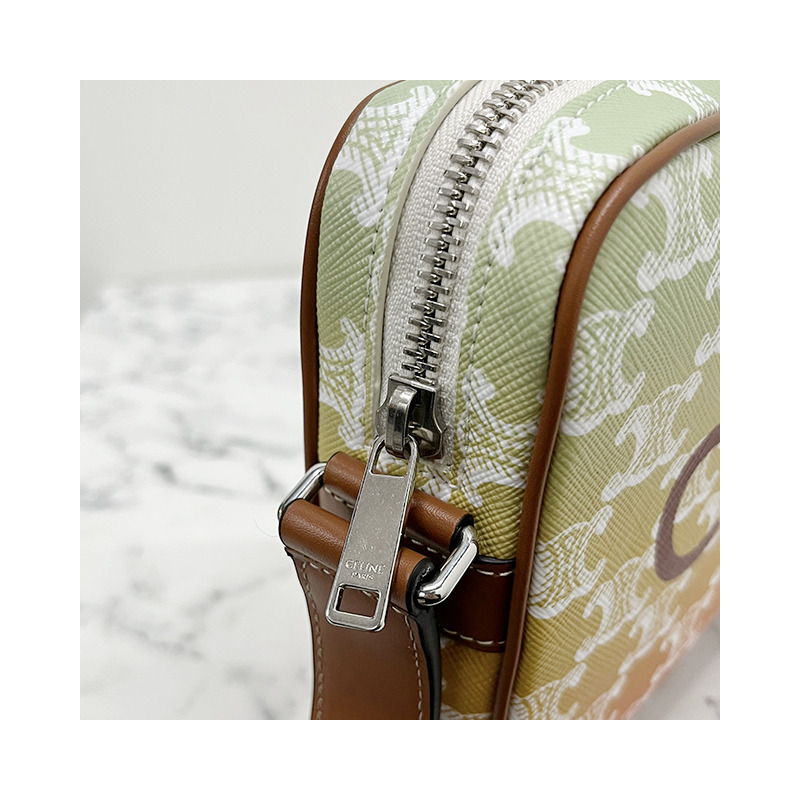 CELINE Sunset Triomphe 帆布斜背包（中）-22