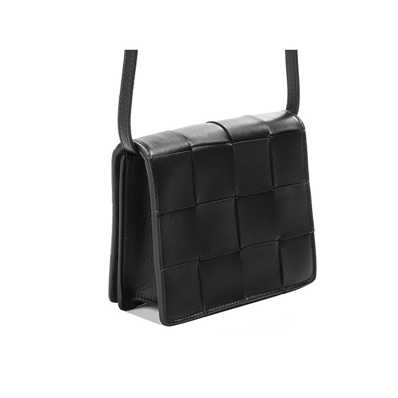 BOTTEGA VENETA 25SS Intrecciato 斜背包-6