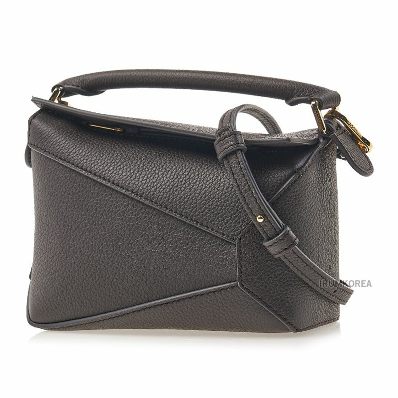 LOEWE A510P88X16 1220 SS25 迷你拼圖邊緣肩背包-1