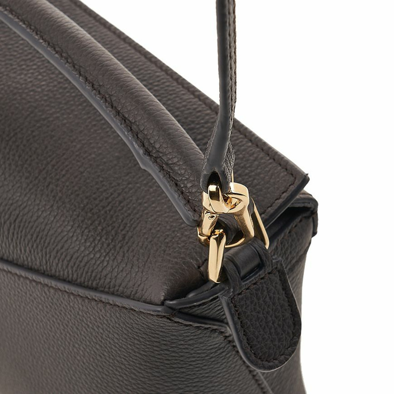 LOEWE A510P88X16 1220 SS25 迷你拼圖邊緣肩背包-7