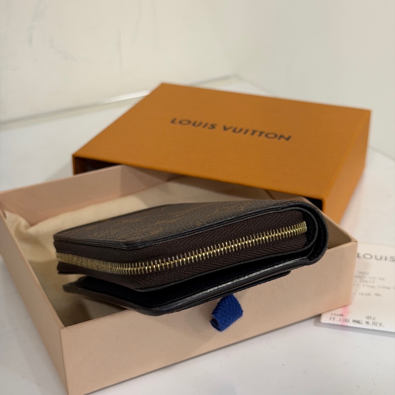 #大全配🈶台灣購證 🉑送禮 Lv雙面老花拉鍊小短夾 芯片款-3