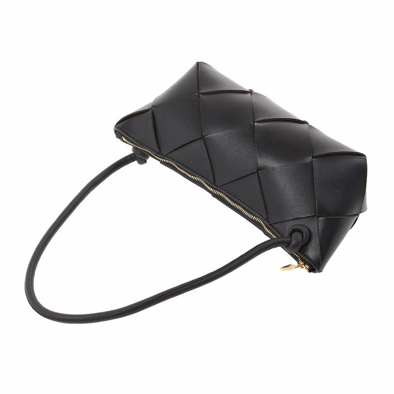 BOTTEGA VENETA 卡帶迷你肩背包-3