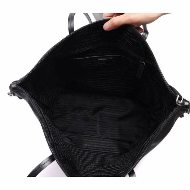 PRADA 波科諾尼龍肩包-5