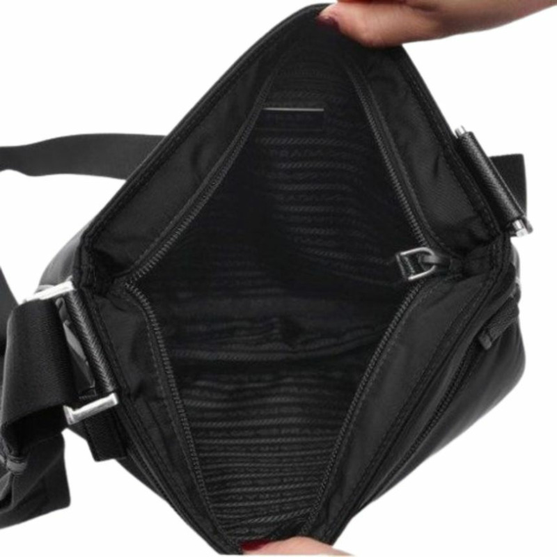 PRADA Pocono 斜背包 黑色 2VH563 2FMO F0002-4