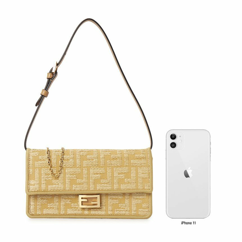 FENDI 女士鏈條法棍包 8M0498 AV23 F17A1-9