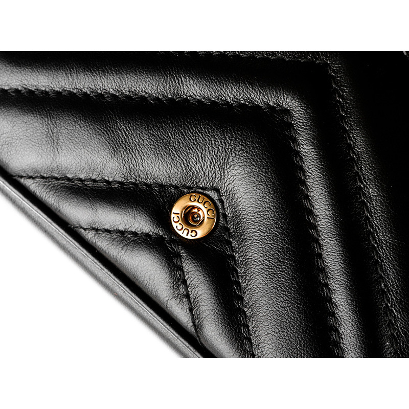 GUCCI 25SS 迷你 GG 馬特拉塞凸紋斜背包-12