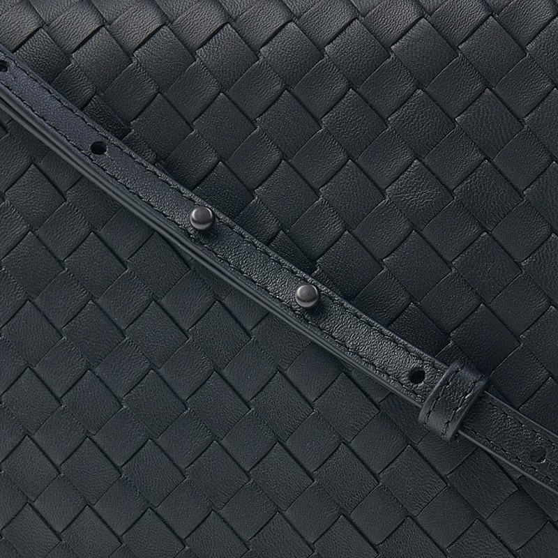 BOTTEGA VENETA 編織斜背包-7