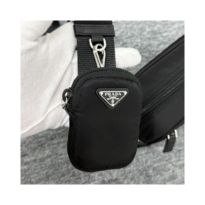 PRADA 三角形標誌尼龍斜背包 25FW 1BC167 RV44 F0002-19