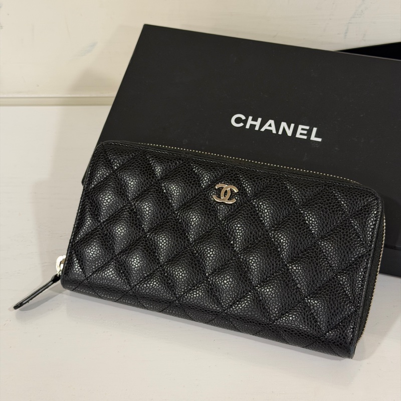 #99新閒置 #荔枝皮 #櫃上5️⃣萬 香奈兒黑銀ㄇ字拉鍊長夾-0