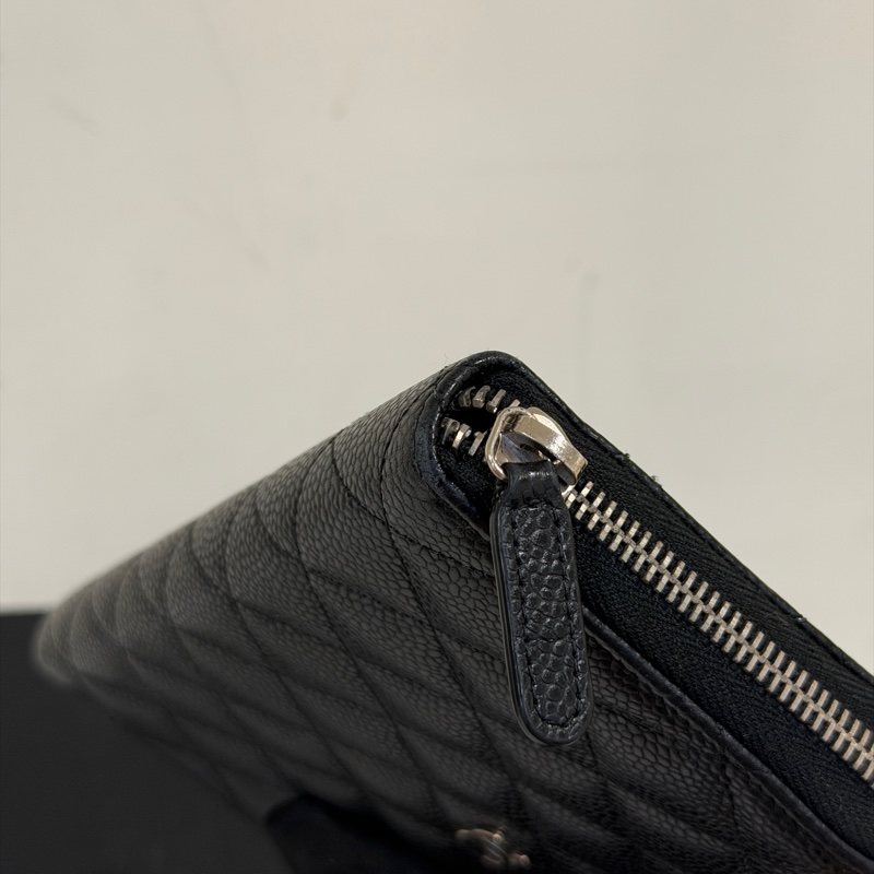 #99新閒置 #荔枝皮 #櫃上5️⃣萬 香奈兒黑銀ㄇ字拉鍊長夾-5