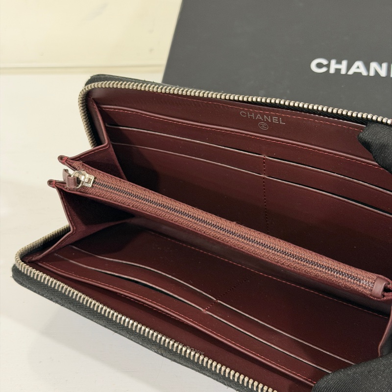 #99新閒置 #荔枝皮 #櫃上5️⃣萬 香奈兒黑銀ㄇ字拉鍊長夾-7
