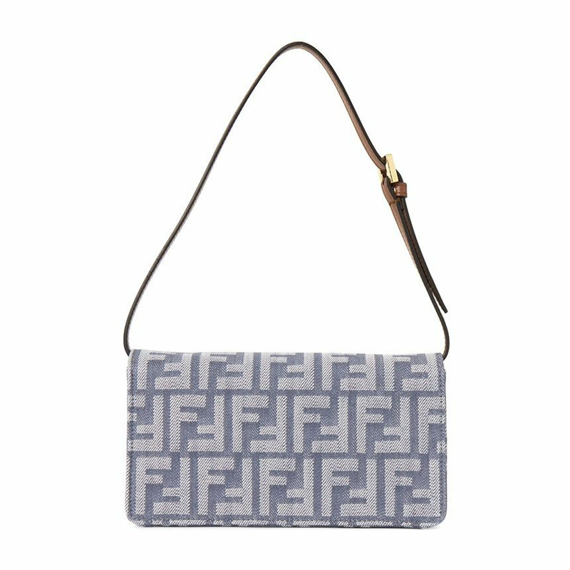 FENDI 女士鏈條法棍包 8M0498 AUT4 F1SXQ-3