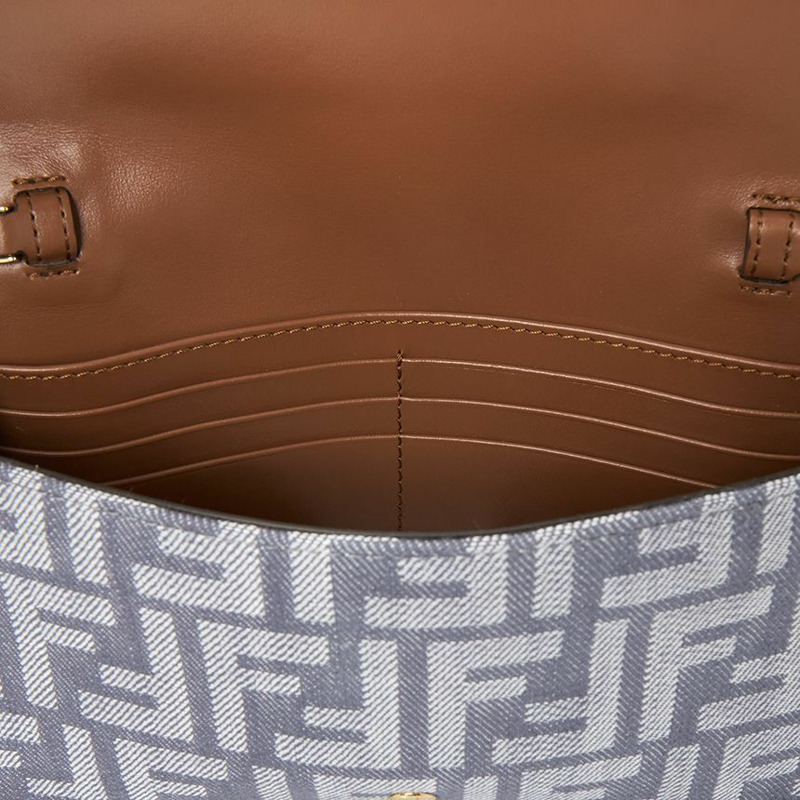 FENDI 女士鏈條法棍包 8M0498 AUT4 F1SXQ-8