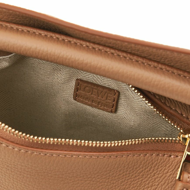 LOEWE A510P88X16 5542 SS25 女士迷你拼圖邊手提包-9