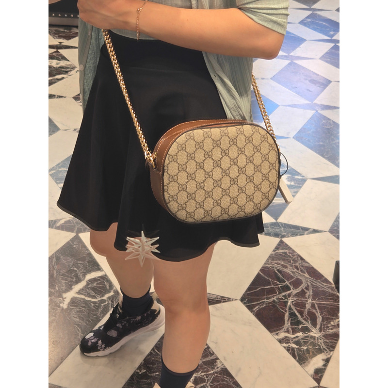 GUCCI GG Monogram Supreme 鏈條斜背包 棕色 779784 KHNKG 8534-1