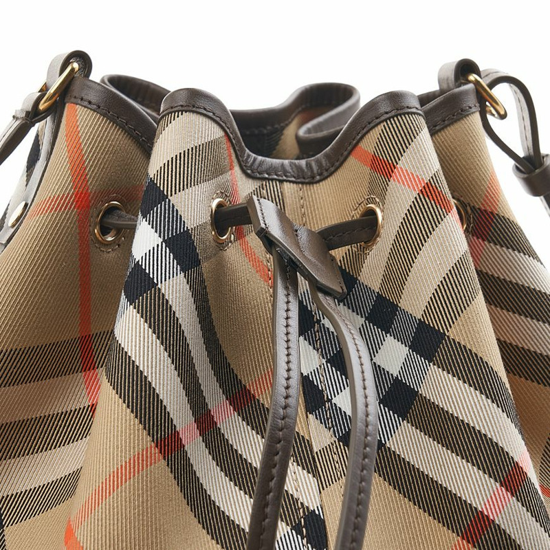 BURBERRY LL MD 抽繩水桶包 CJ1 B9368-7