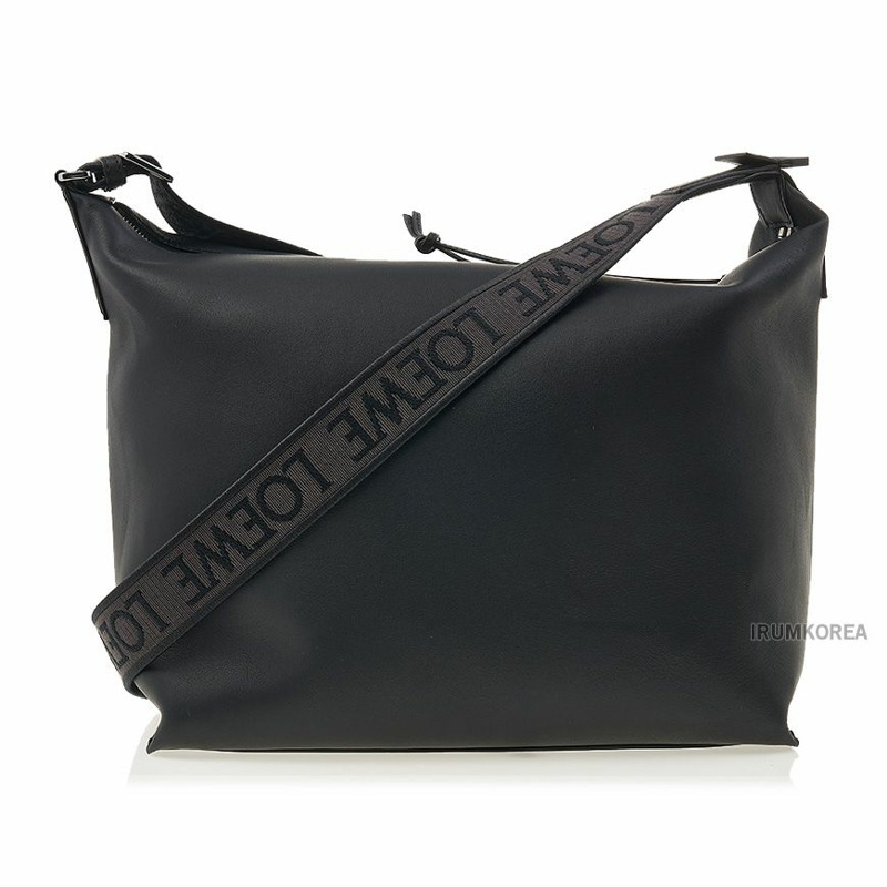 LOEWE B906K70X13 1100 FW25 女士立方體斜背包-2