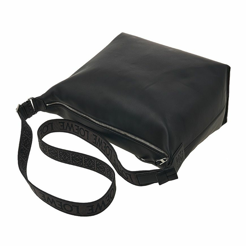 LOEWE B906K70X13 1100 FW25 女士立方體斜背包-3