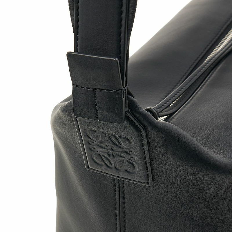 LOEWE B906K70X13 1100 FW25 女士立方體斜背包-7