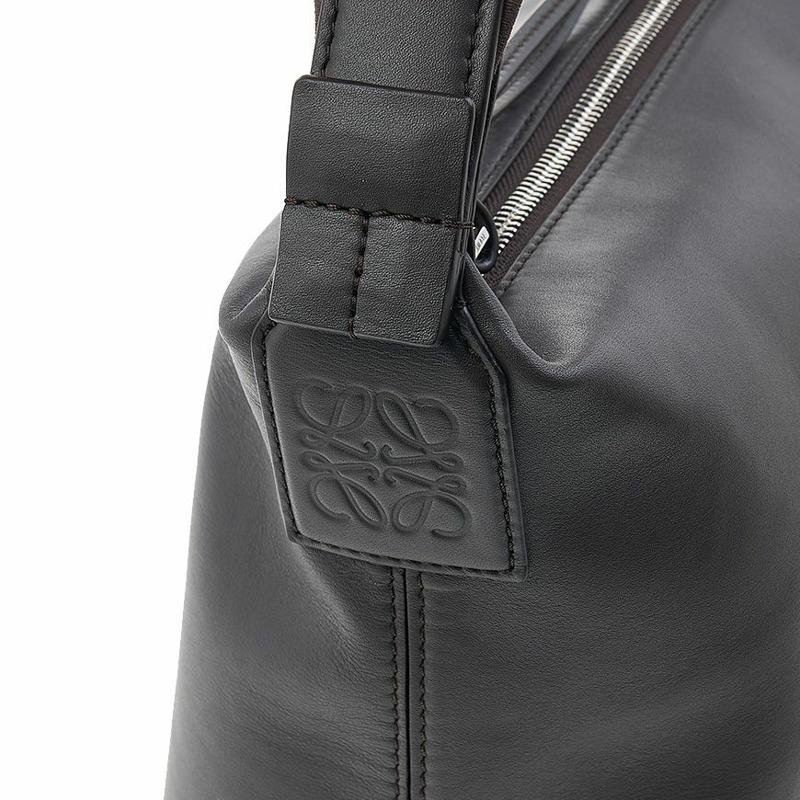 LOEWE B906K70X13 1220 FW25 女士立方體斜背包-7