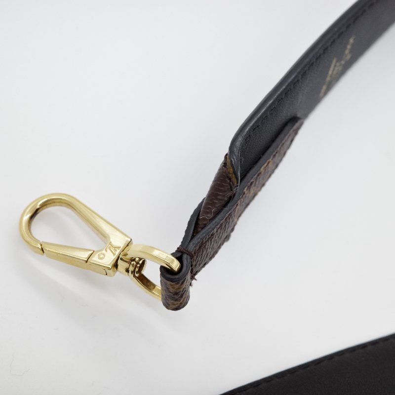 Louis Vuitton 路易威登 Monogram Bandoulière 老花 黑色 牛皮 金扣雙面 背帶-5