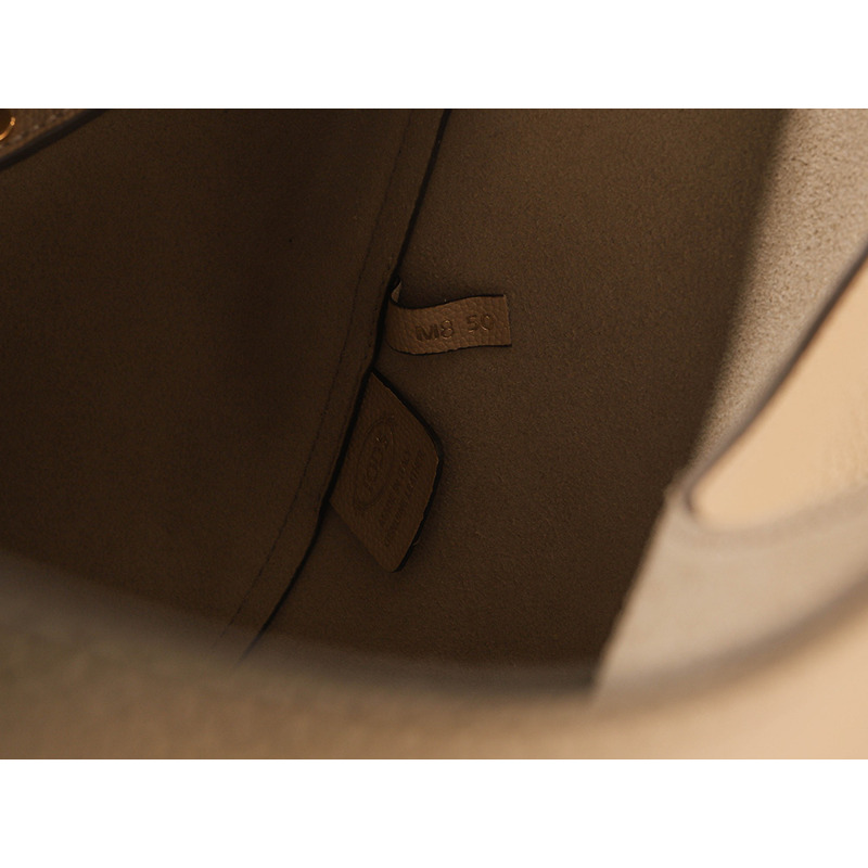 TODS 25FW 經典小號托特包-15