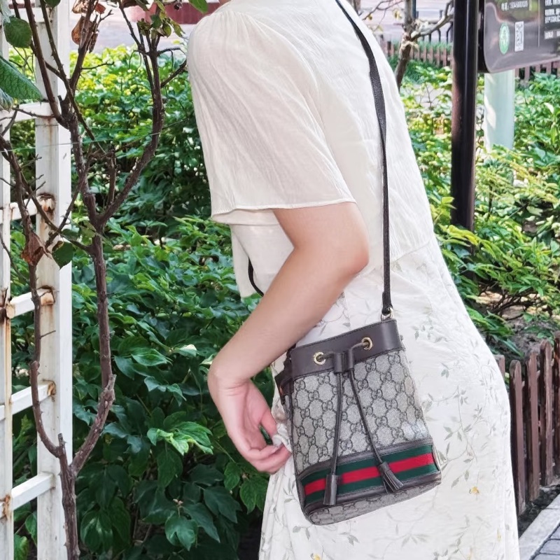 #大全配🈶購證 #專櫃7️⃣萬 Gucci Ophidia老花水桶斜挎包-2