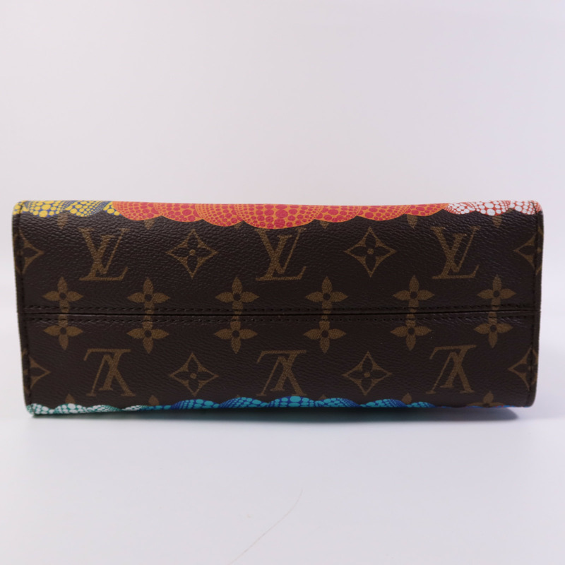 LOUIS VUITTON Monogram LVxYayoi Kusama On The Go PM金扣手挽肩背兩用袋-3