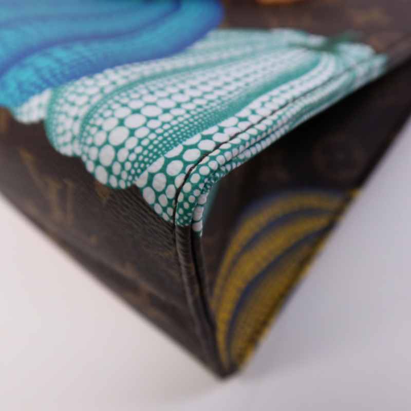 LOUIS VUITTON Monogram LVxYayoi Kusama On The Go PM金扣手挽肩背兩用袋-8