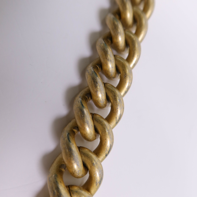 CHANEL 羊皮皮革Boy 25金扣鏈帶肩背袋-7