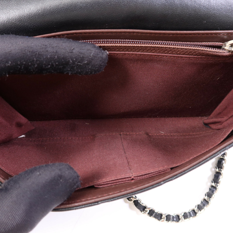 CHANEL 羊皮皮革Chain Shoulder Bag銀扣鏈帶肩背袋-11