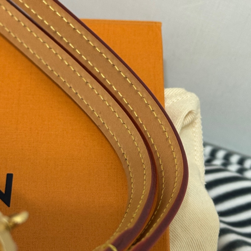 品牌：lv 款式：Liv Pochette-19