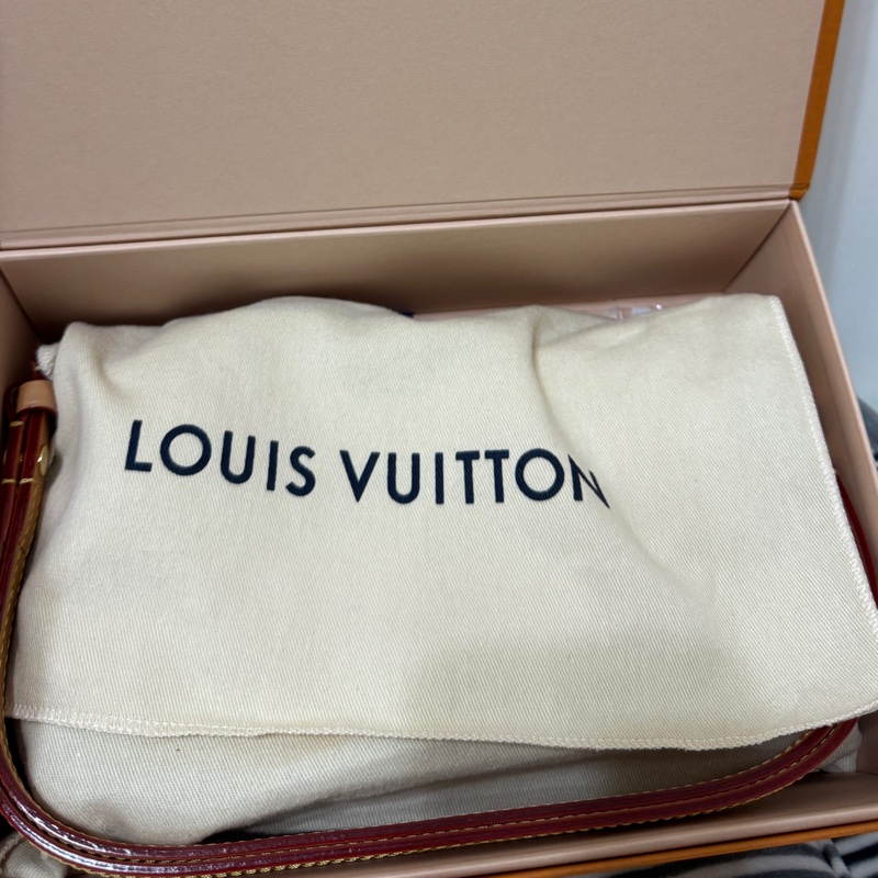 品牌：lv 款式：Liv Pochette-24