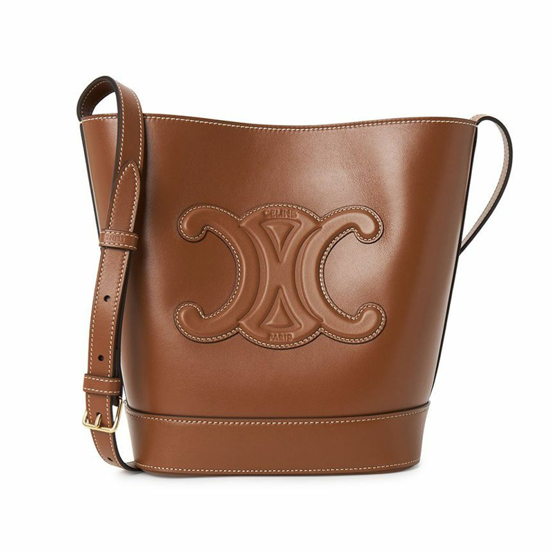CELINE Triumph 女士小號水桶包 113783DU3 04LU-0