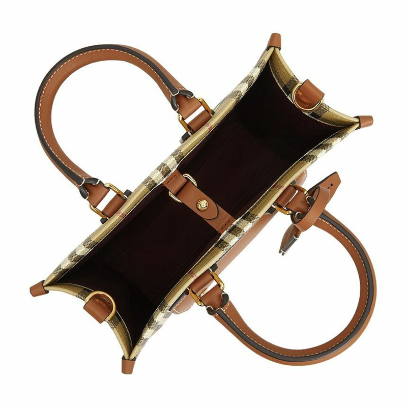 BURBERRY 迷你 Freya 女士手提包 8109793-5