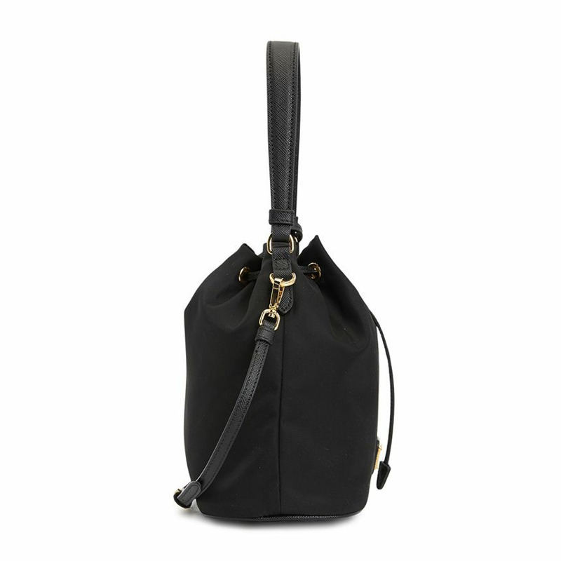 PRADA 1978 年復刻版尼龍女士水桶包 1BE067 RV44 F0002 WOP-2